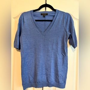 Banana Republic short sleeve Merino wool v-neck sweater.  Medium